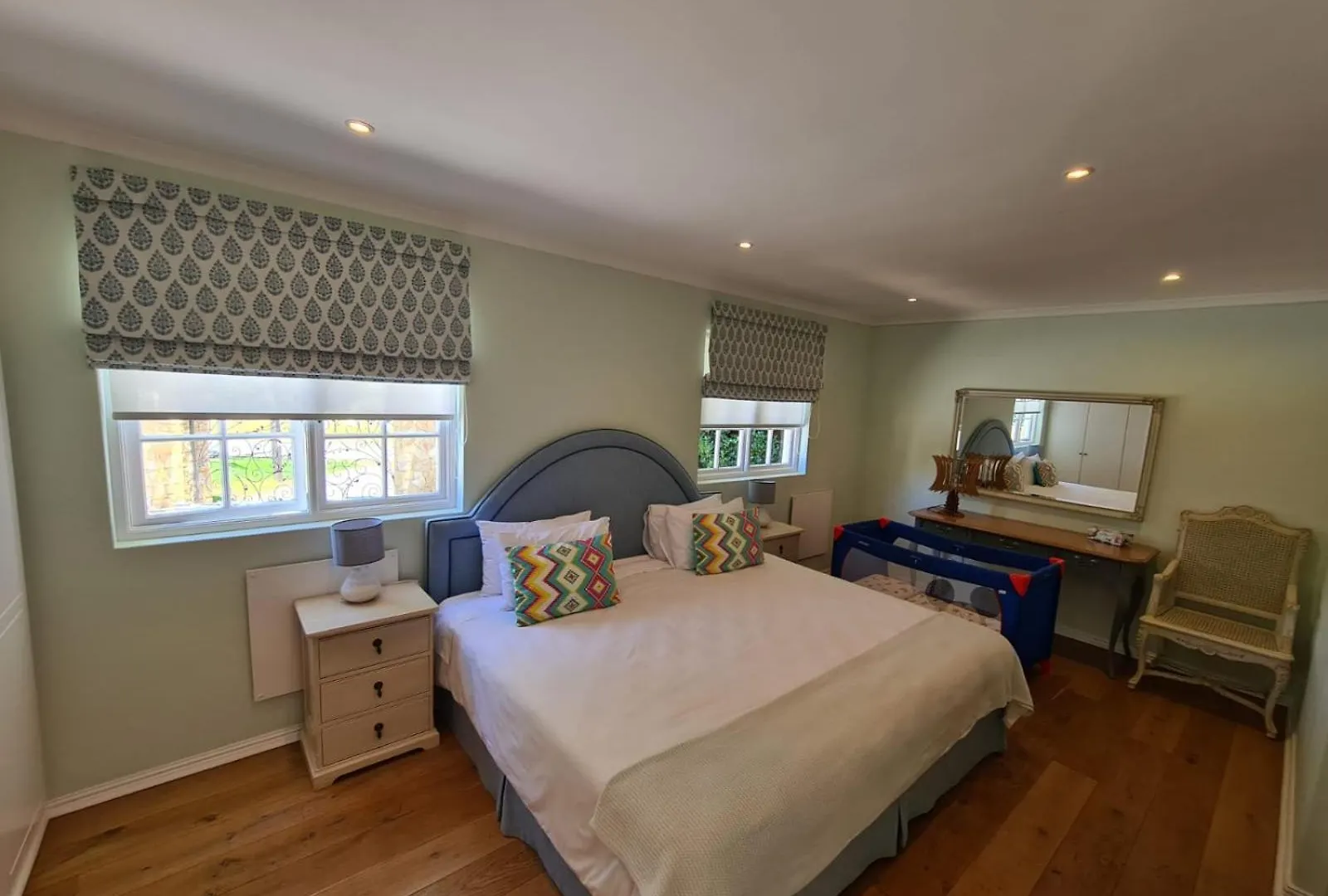 Le Petit Poucet Otel Cape Town 0*,